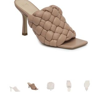 Beige woven leather Marc fisher dakina square toe slide size 8 heel sandals